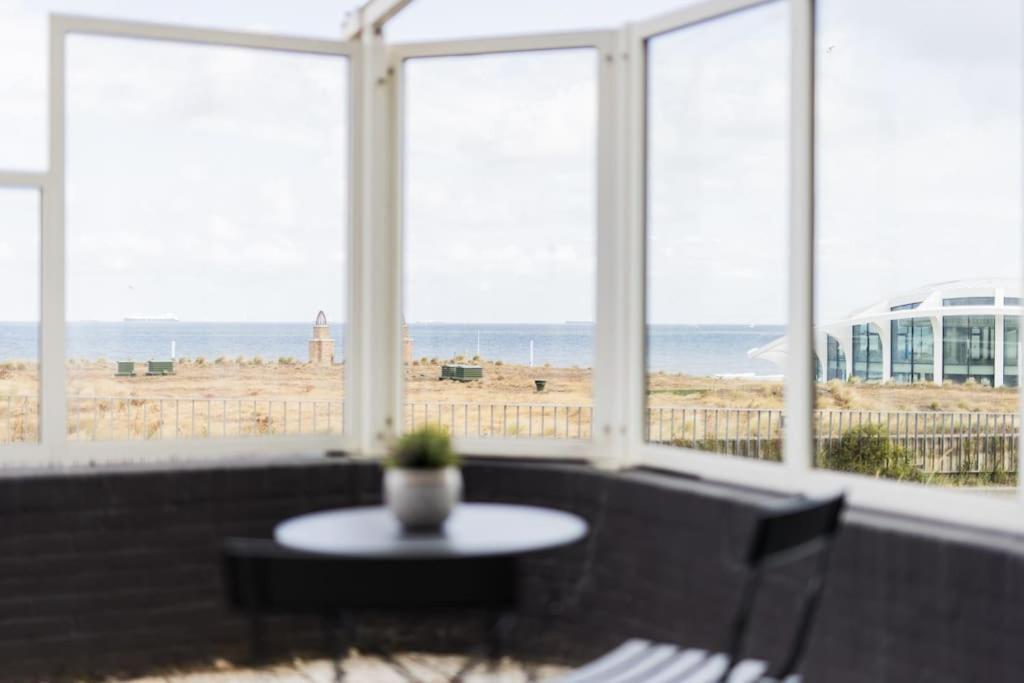 Haya Sieview - 'the Beach' Apartment Den Haag